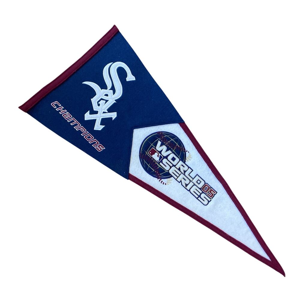 Winning Streak Chicago White Sox WS Champs Pennant 31"x13" Blue White Red Wool